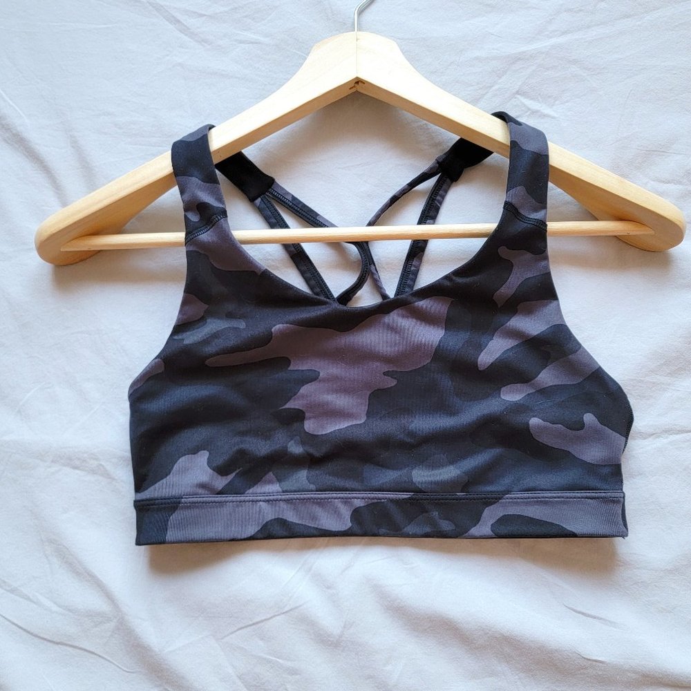 Old Navy Medium Support Strappy Sports Bra